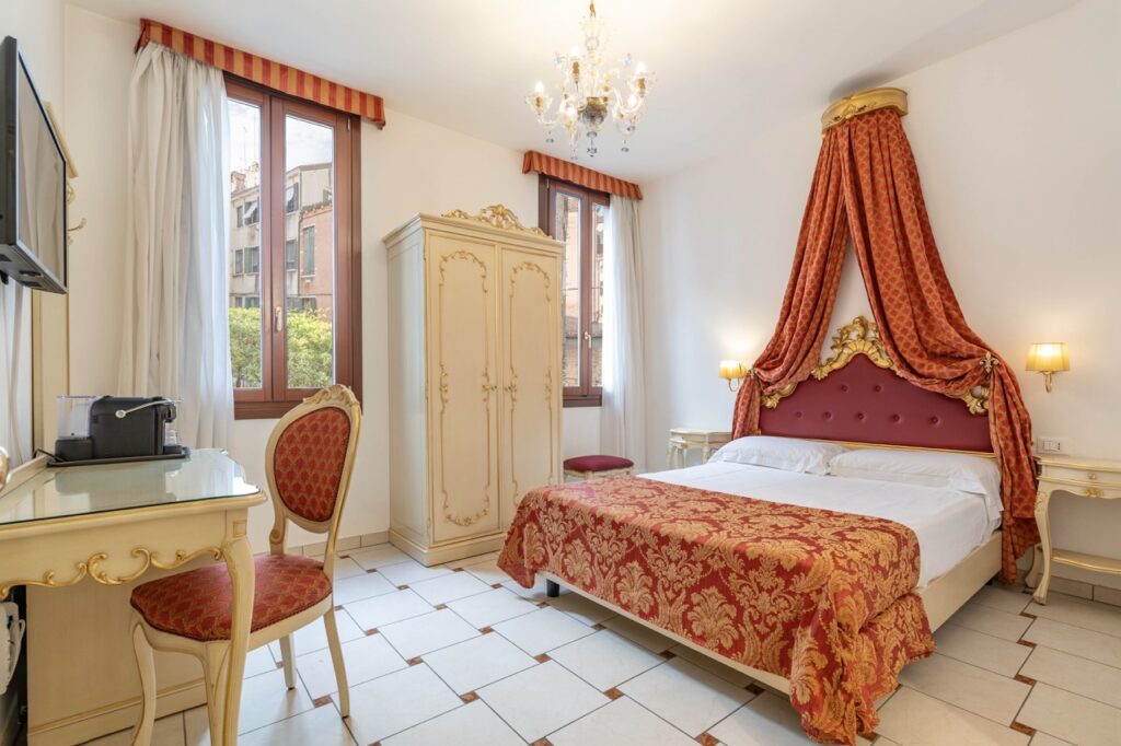 Casa Marsilli Luxury Apartments and Suites in Venice Centre